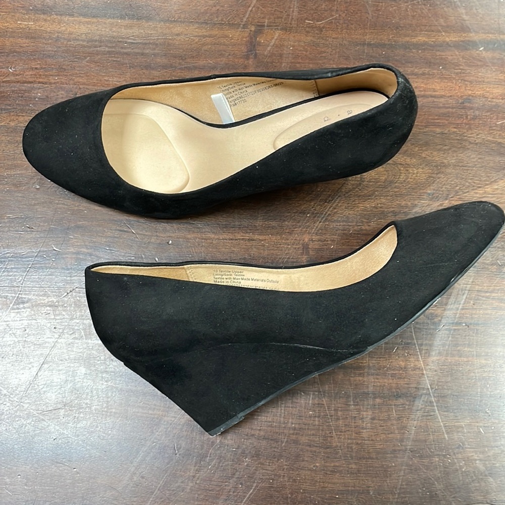 Suede Wedge